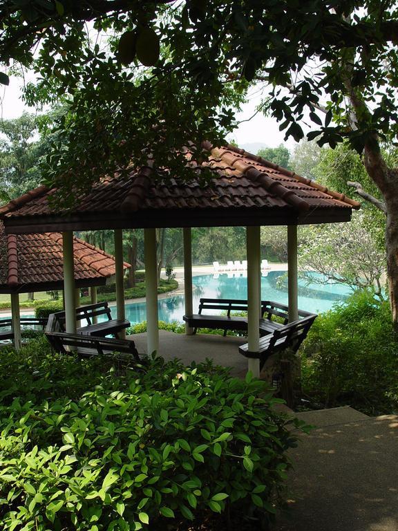 Pavilion Rim Kwai Resort Kanchanaburi Exterior photo